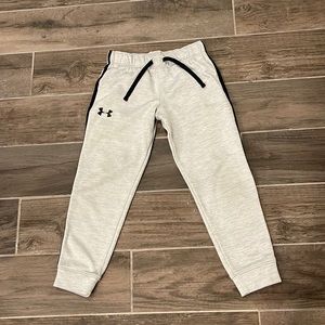 Under armor size youth small gray sweatpants